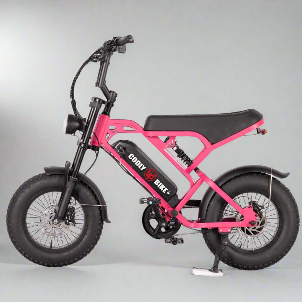 Cooly Grom with built-in Bluetooth speaker headlight – perfect for young riders on the Gold Coast